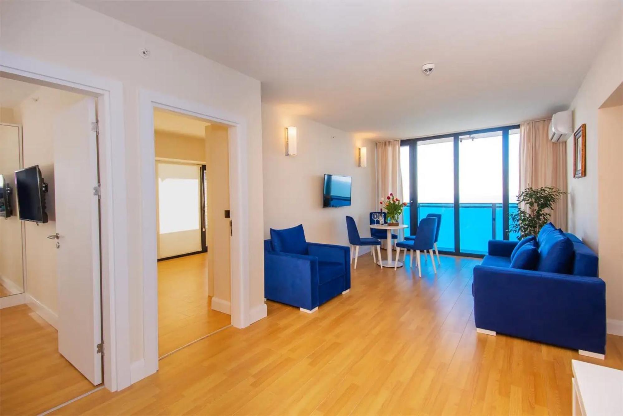 Orbi City Sea View Aparthotel Batumi Eksteriør bilde