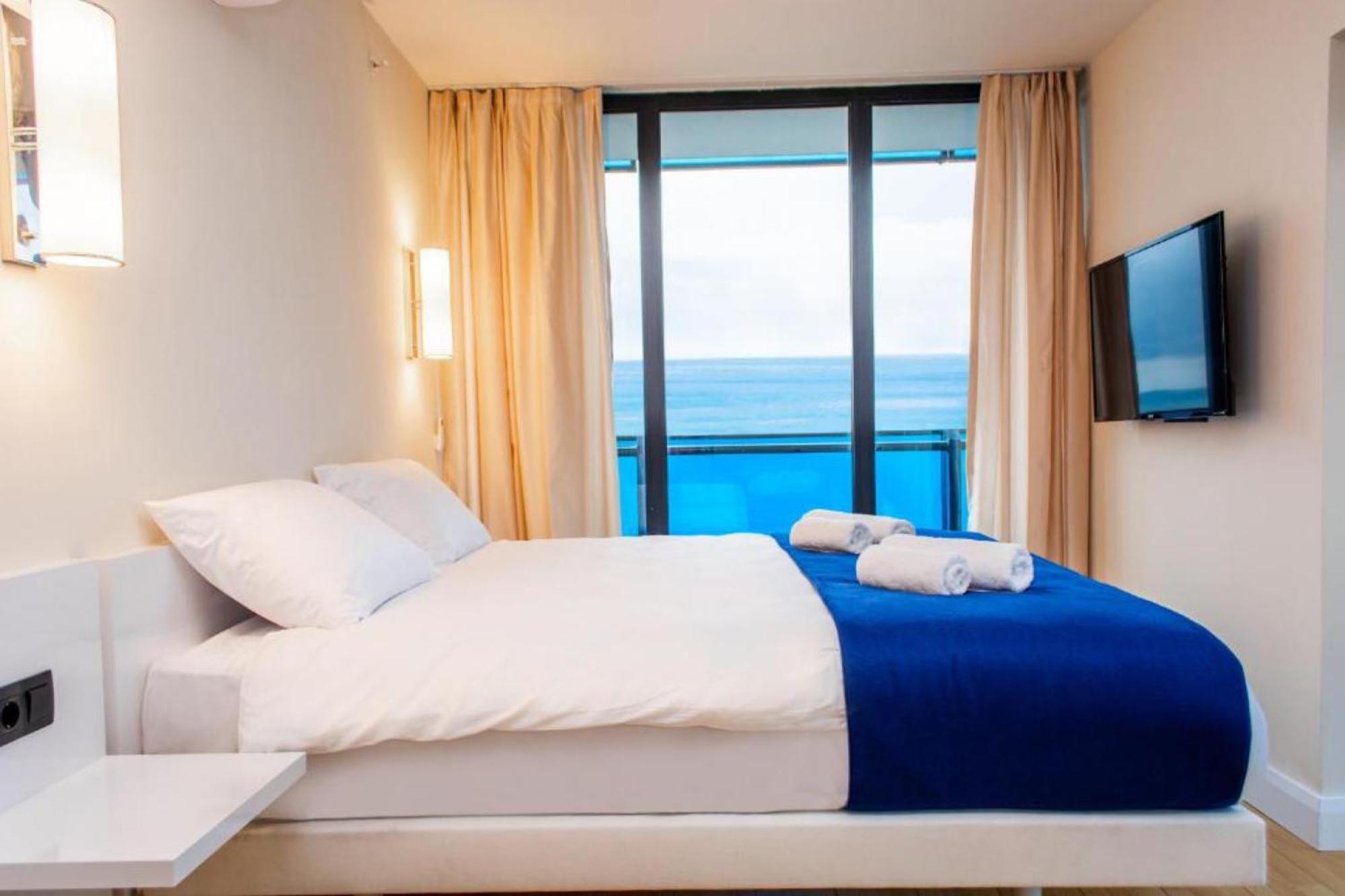 Orbi City Sea View Aparthotel Batumi Eksteriør bilde