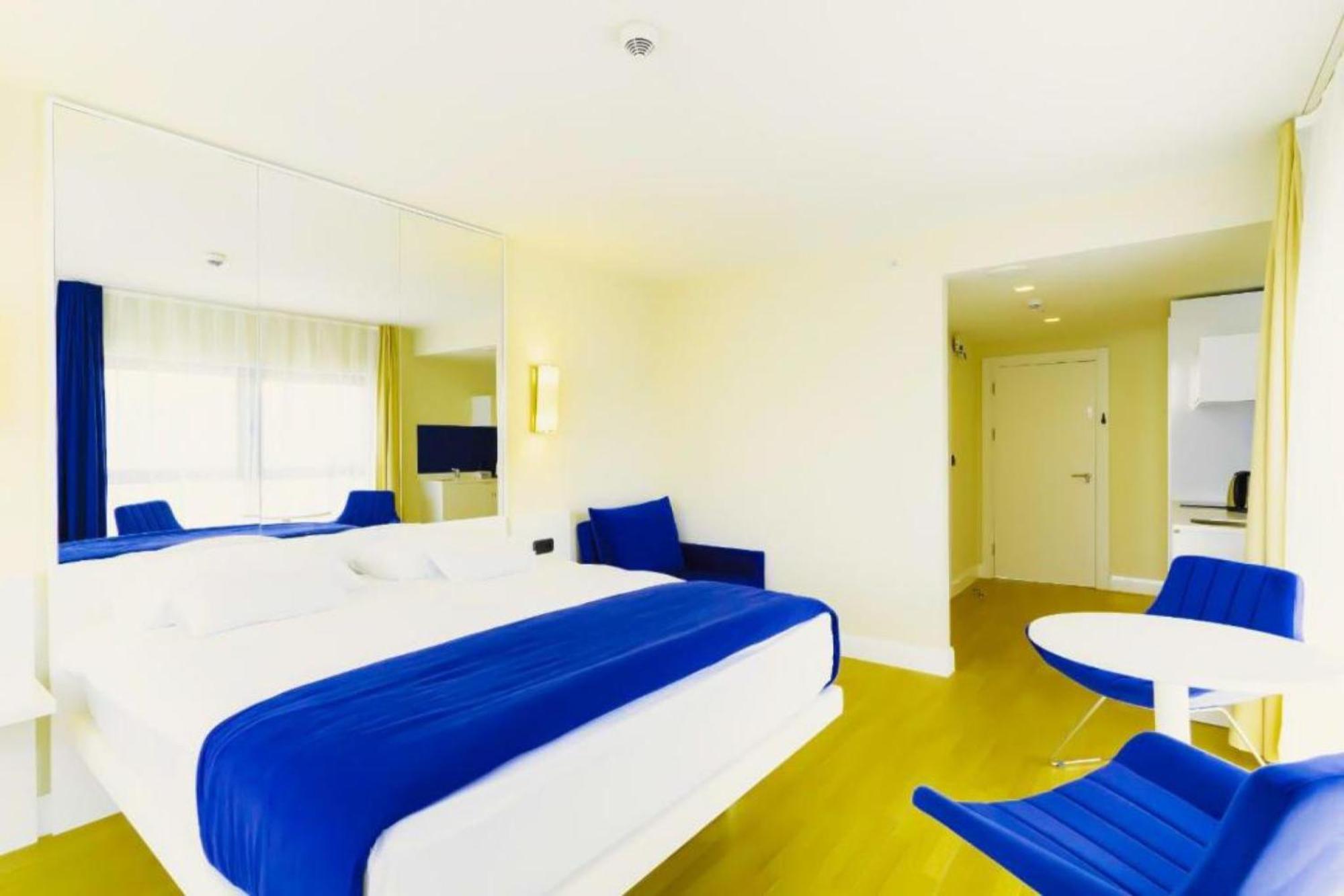 Orbi City Sea View Aparthotel Batumi Eksteriør bilde